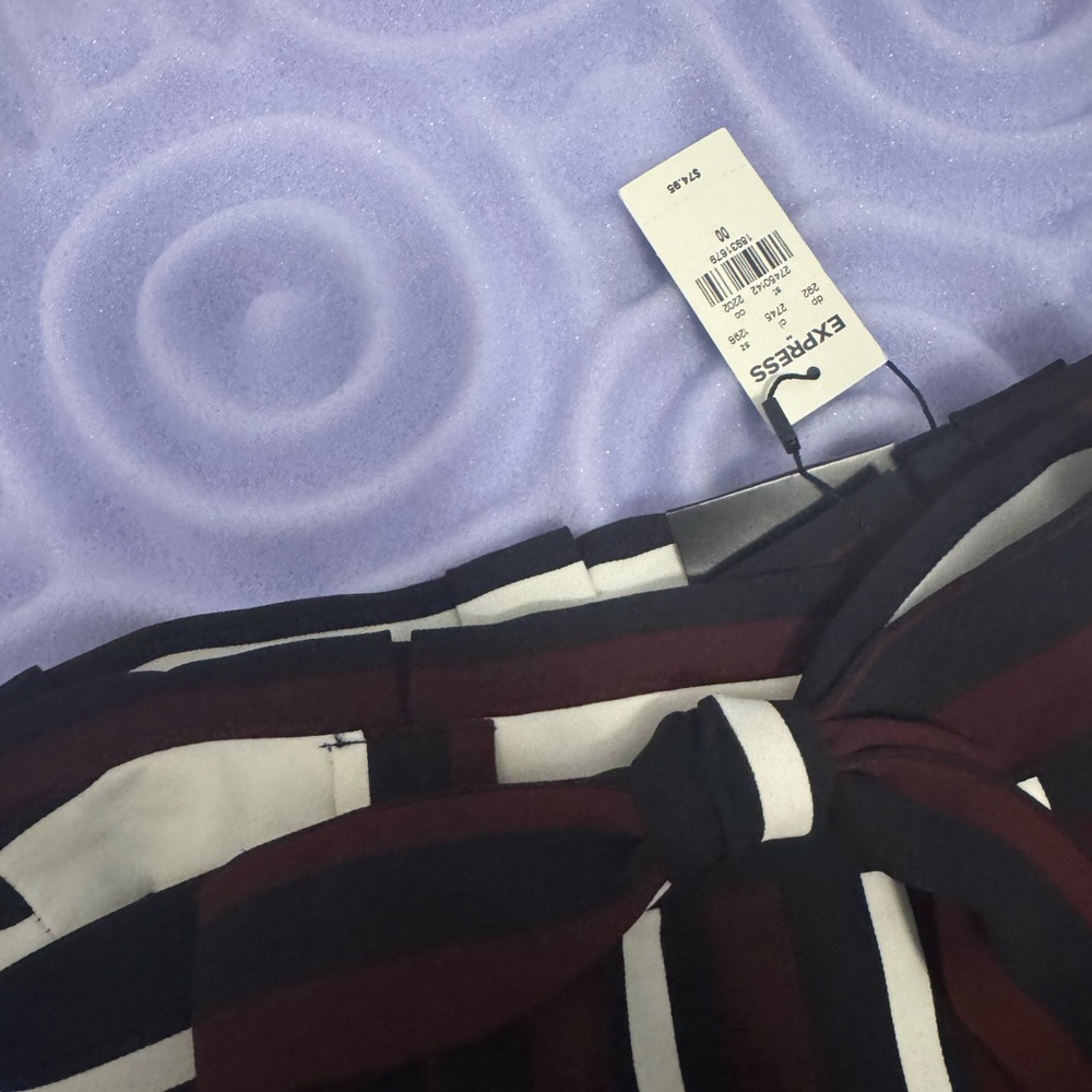 NWT Striped High-Waist Pants - Picture 2 of 4